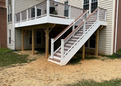 Image: Deck with Elevated Stairs